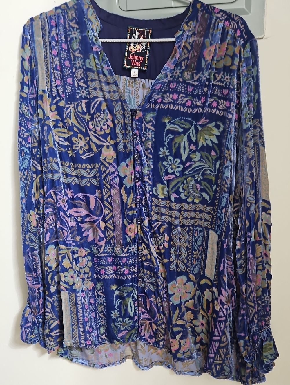 Johnny Was Navy Blue Multicolor Floral Button-Front Tunic Blouse